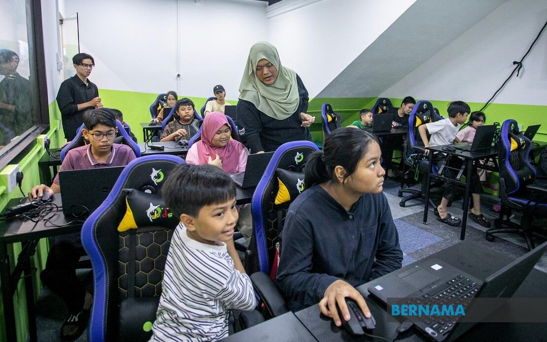 Perak Education Officials Call for Collaborative Approach to Resolve Teacher Bullying Dispute