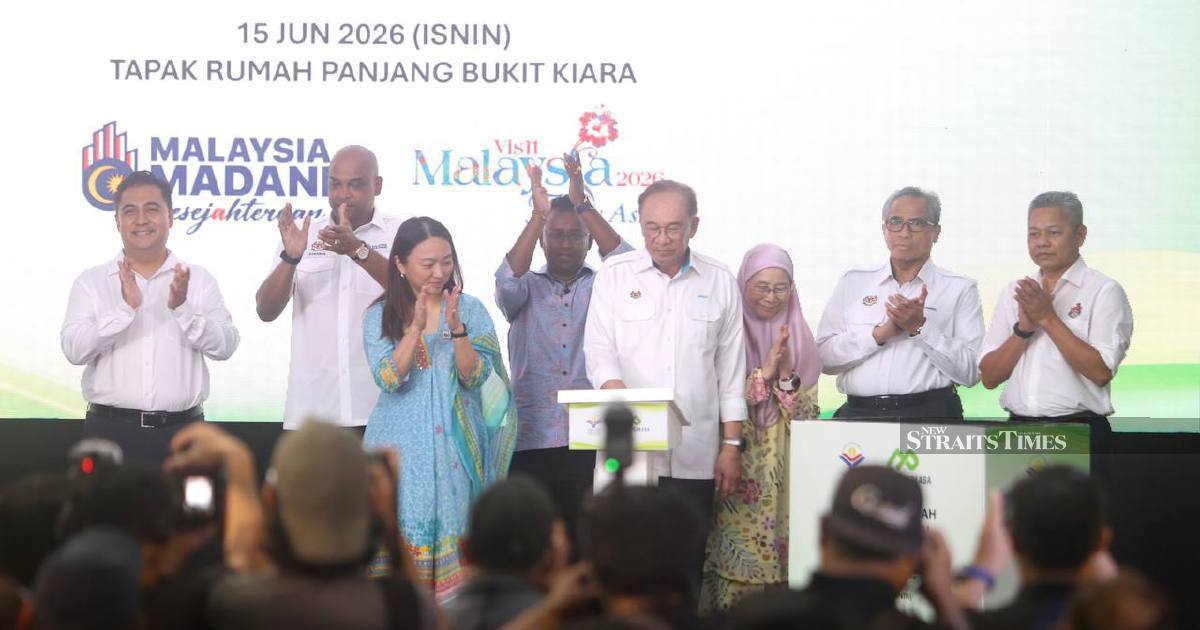 Anwar Warns Against Politicians Exploiting Racial Divisions to Gain Power