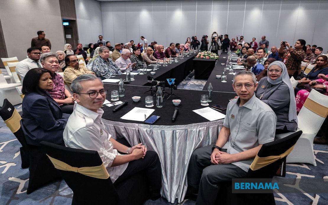 Fahmi Unveils Annual Media Retreat Plans to Strengthen Government-Press Dialogue