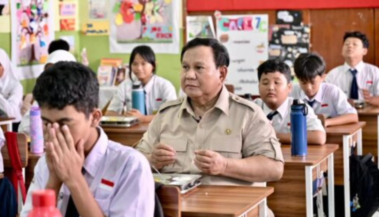 Indonesia's Free Meals Programme Under Scrutiny as Rights Body, Students Demand Review