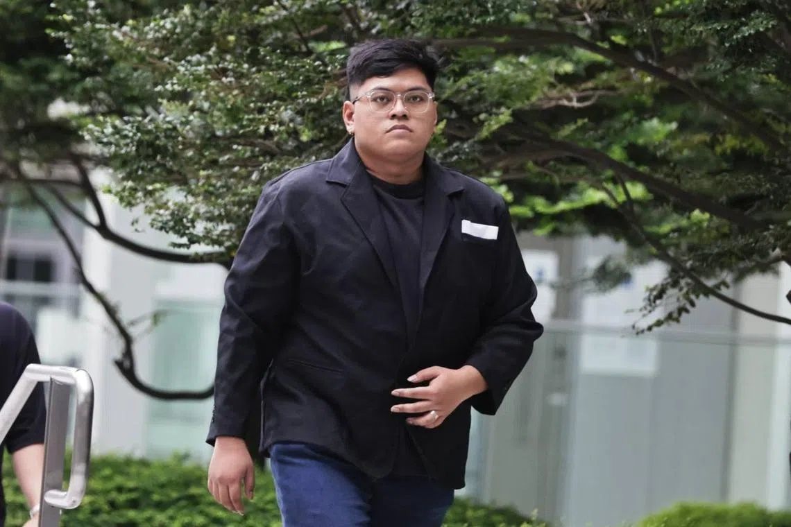 Singapore vape peddler jailed 16 months for dangerous escape bid during HSA raid