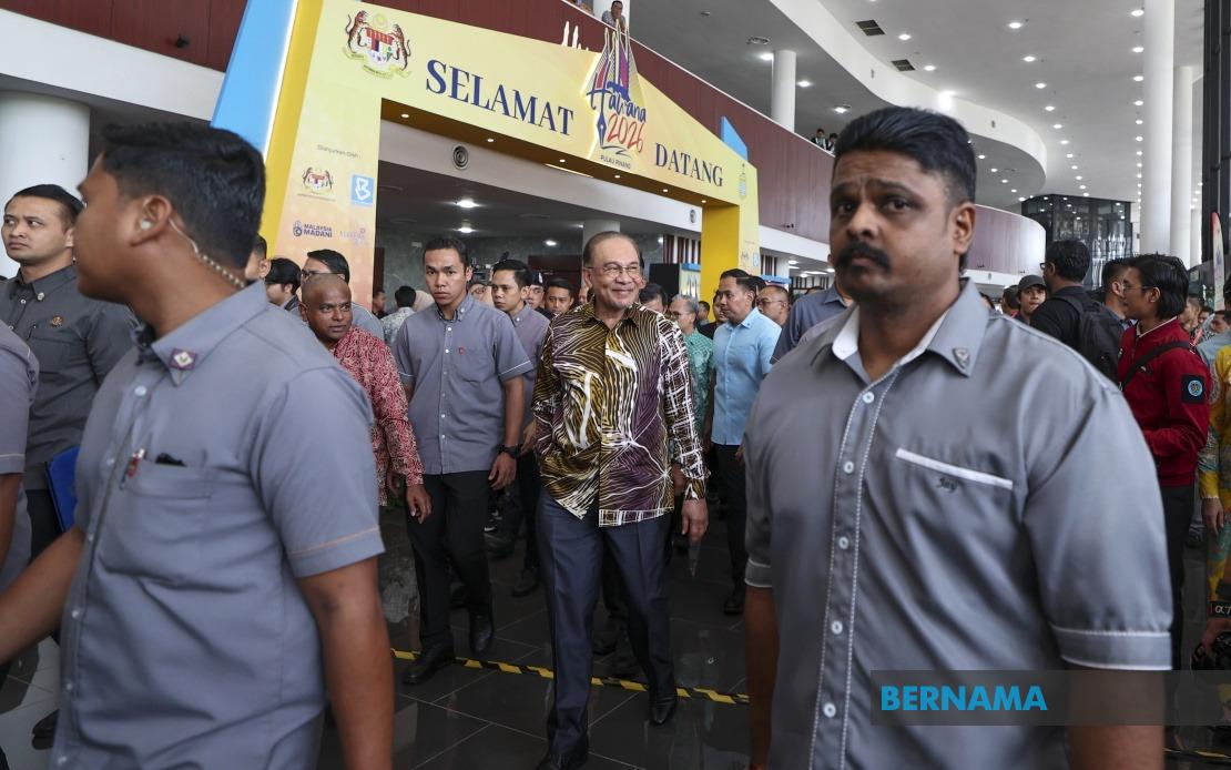PM Anwar Opens HAWANA 2026, Celebrates Media Integrity in the Region