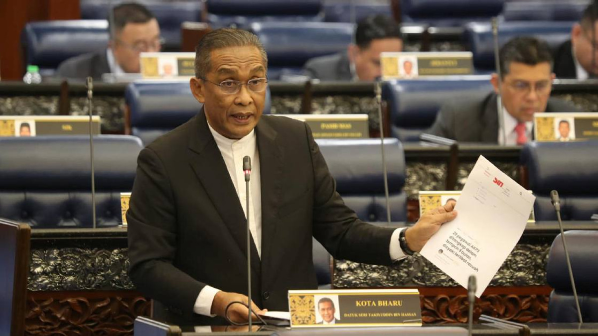 Takiyuddin Seeks Delay in Tabung Haji RCI Debate Until Anwar's Return
