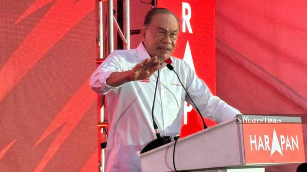 Anwar Urges Johor PH to Stay Focused on Work, Shun Internal Disputes