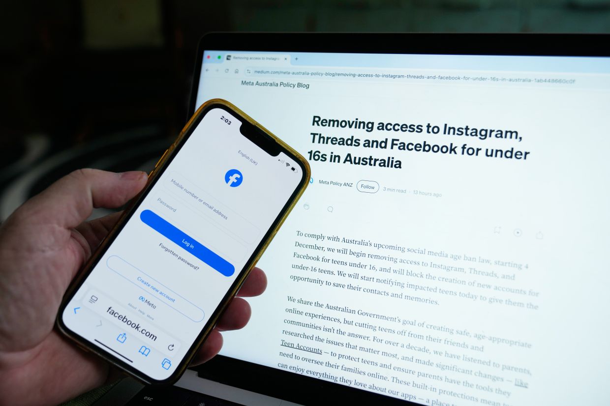 Australian PM Blasts Senate Delay on Child Social Media Ban Enforcement Powers