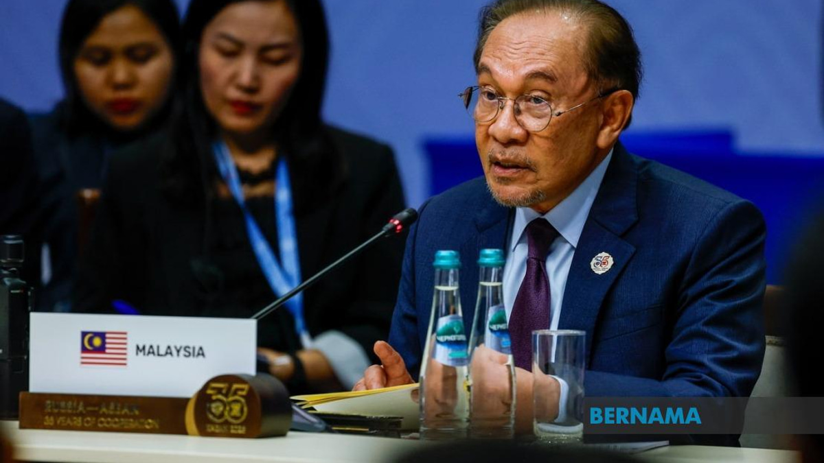 Anwar Calls for Deeper ASEAN-Russia Partnership as Region Faces Mounting Challenges