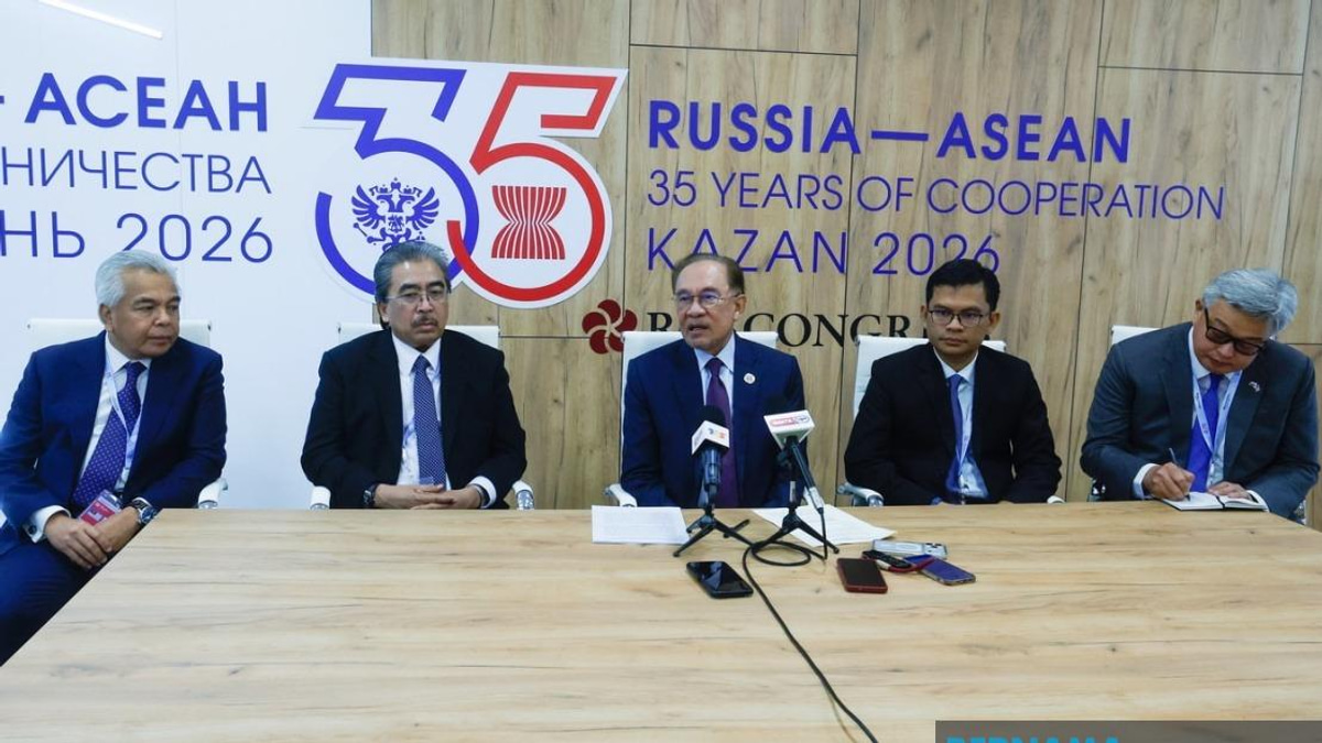 Malaysia Must Fast-Track Visa-Free Travel and Direct Flights to Russia, Says Anwar