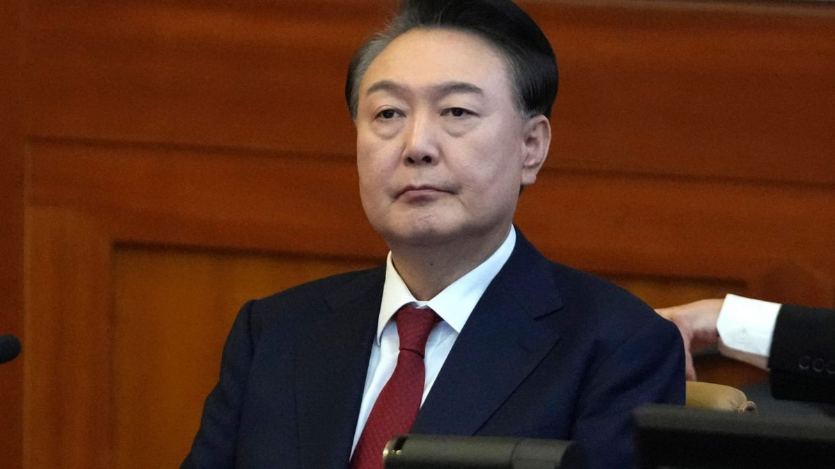 South Korea's Top Court Upholds Seven-Year Prison Sentence for Ex-President Yoon Over Failed Martial Law