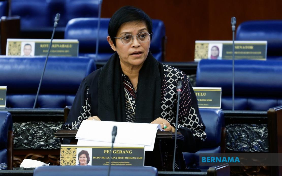 Government Open to Independent Probe on Corporate Mafia Allegations, Says Azalina