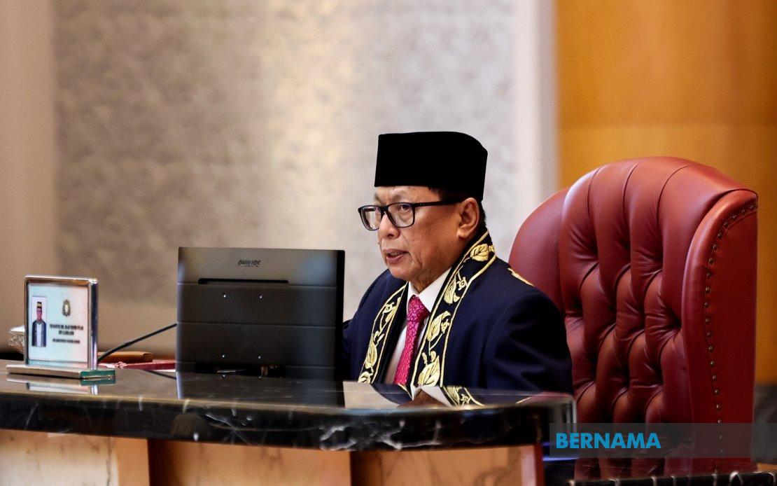 Rengit Assemblyman Mohd Puad Steps Aside, Cites Age as Factor in Johor Election