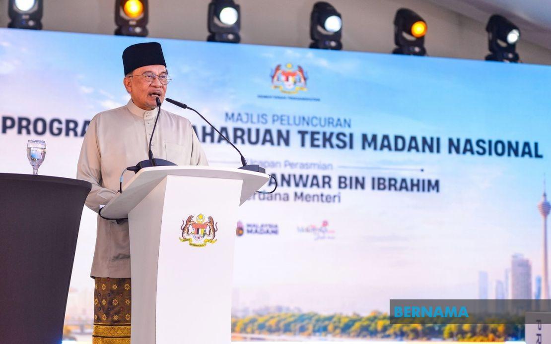 Anwar Backs Taxi Industry With Extra RM10 Million, Proton Partnership