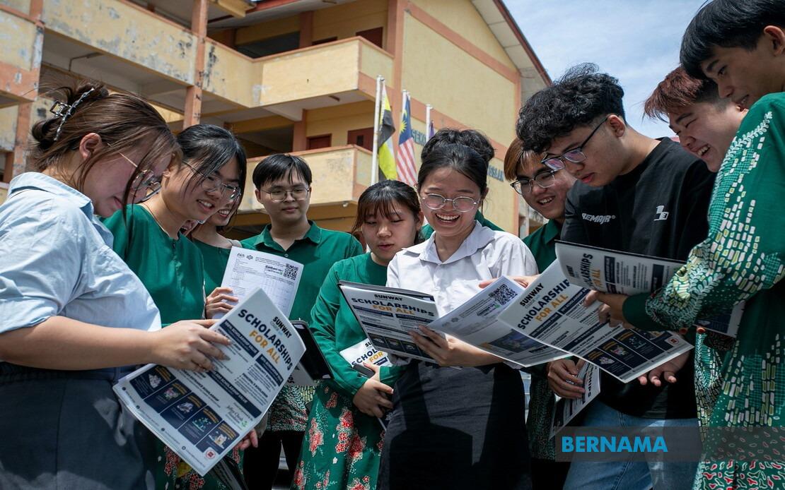 STPM Proves Its Worth as Gateway to University, With Top Scorers from Diverse Backgrounds