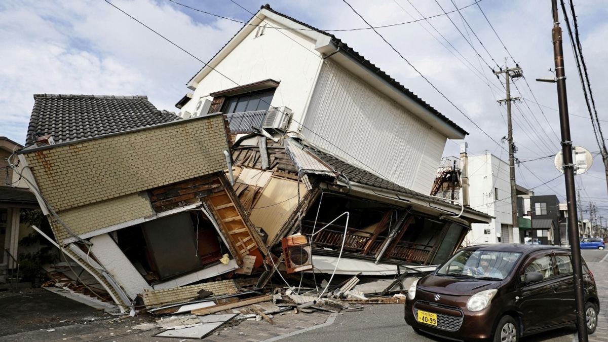 Japan Confirms 13 Dead After Magnitude 7.1 Quake Strikes Kumamoto