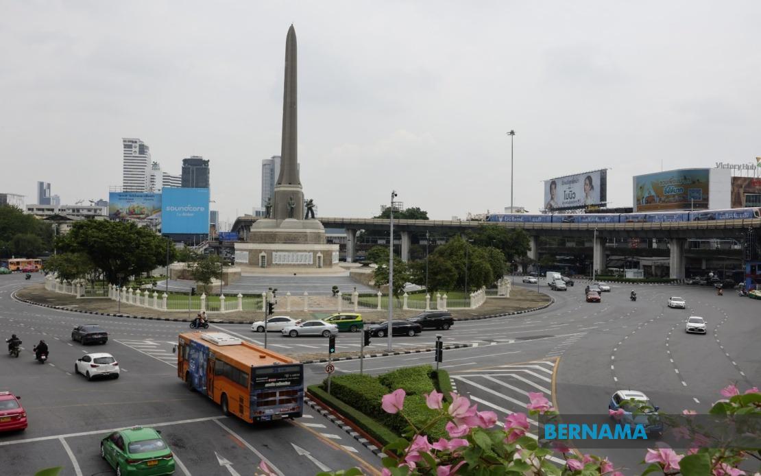 Southeast Asia's Week: Indonesia Protects Marine Parks, Laos Tightens Environment Rules, and Thailand Appoints New Police Chief