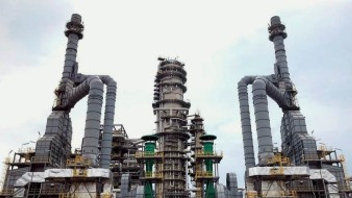 Petroleum Reserve Must Be Part of Broader Economic Security Framework, Says Economist