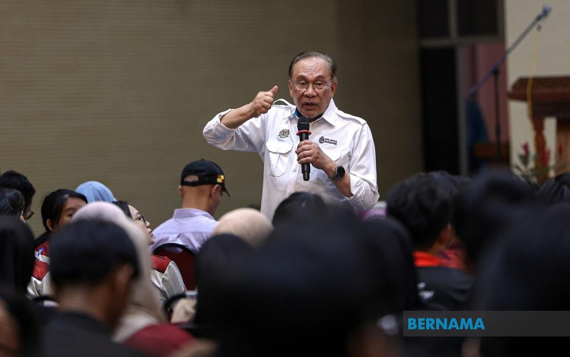 Matriculation Intake Balances Merit and Support for Disadvantaged, Says PM Anwar