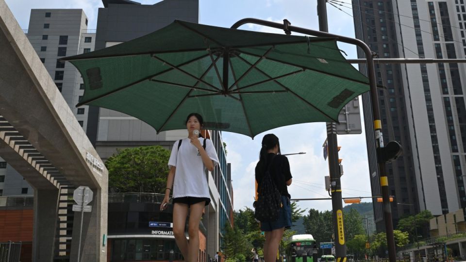 South Korea's Heat Crisis Exposes Growing Divide in Workplace Safety