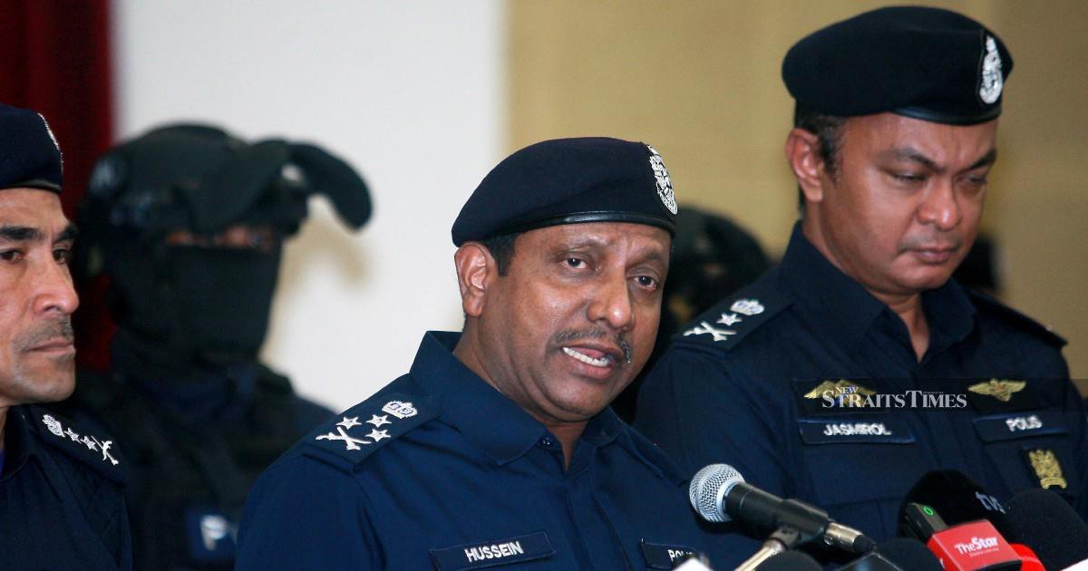 Malaysian narcotics detectives in Jakarta for pilot interview