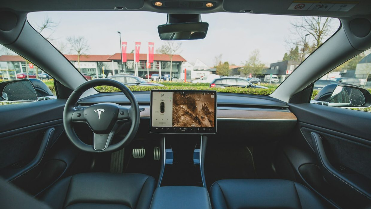 Tesla Resolves Lawsuit Over Arizona Pedestrian Killed by Full Self-Driving Vehicle