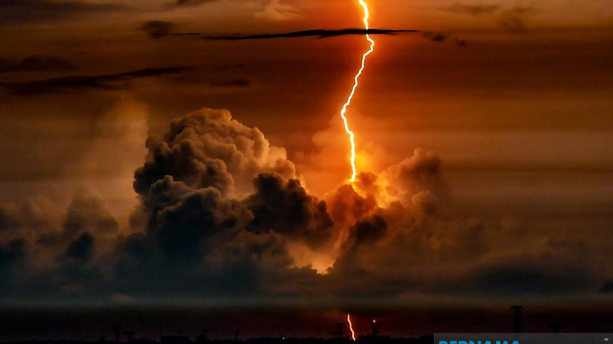 Thunderstorms and Heavy Rain Alert Issued for Ten States and Kuala Lumpur Until 9 PM