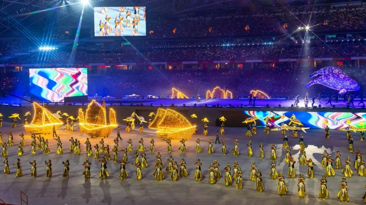 Singapore Celebrates 61st National Day With Historic Return of Parade to National Stadium