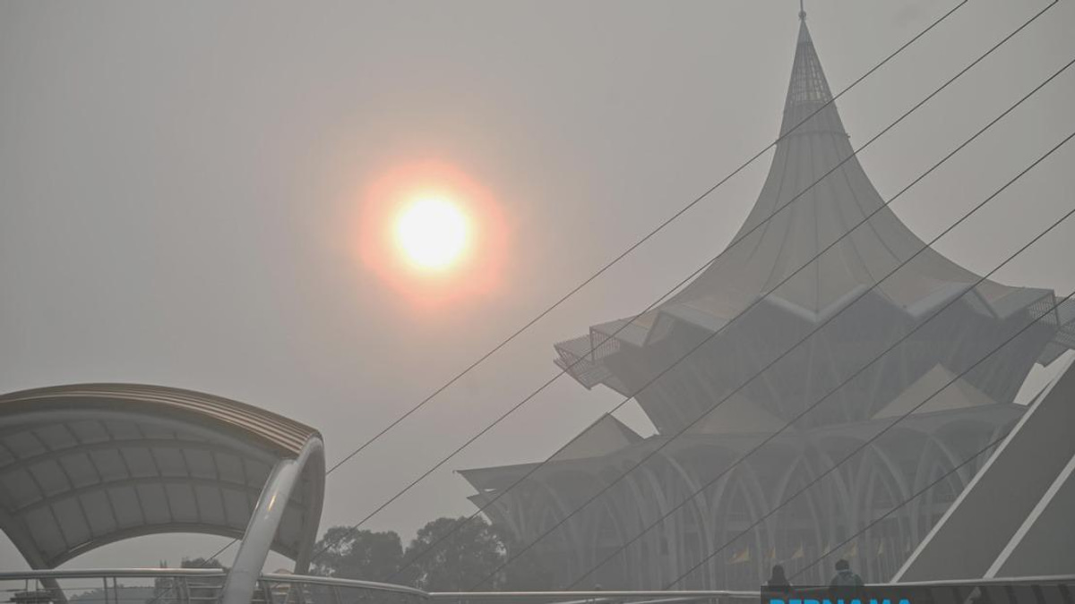 Nearly 600 Schools Shut Across Sarawak As Heatwave And Dry Spell Intensify