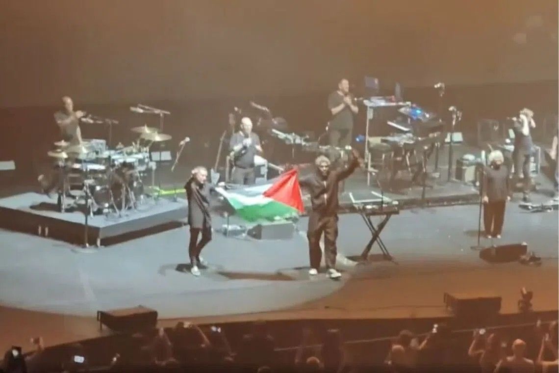 Massive Attack Barred from Singapore Over Palestinian Flag Incident at Concert