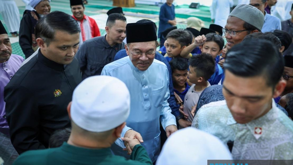 Parliamentary Allocations Belong to Constituents, Not MPs, Clarifies PM Anwar
