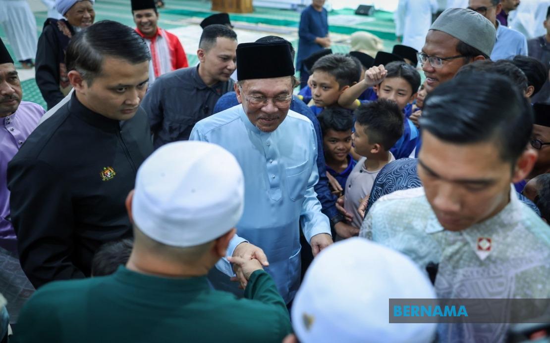 Parliamentary Allocations Belong to Constituents, Not MPs, Clarifies PM Anwar