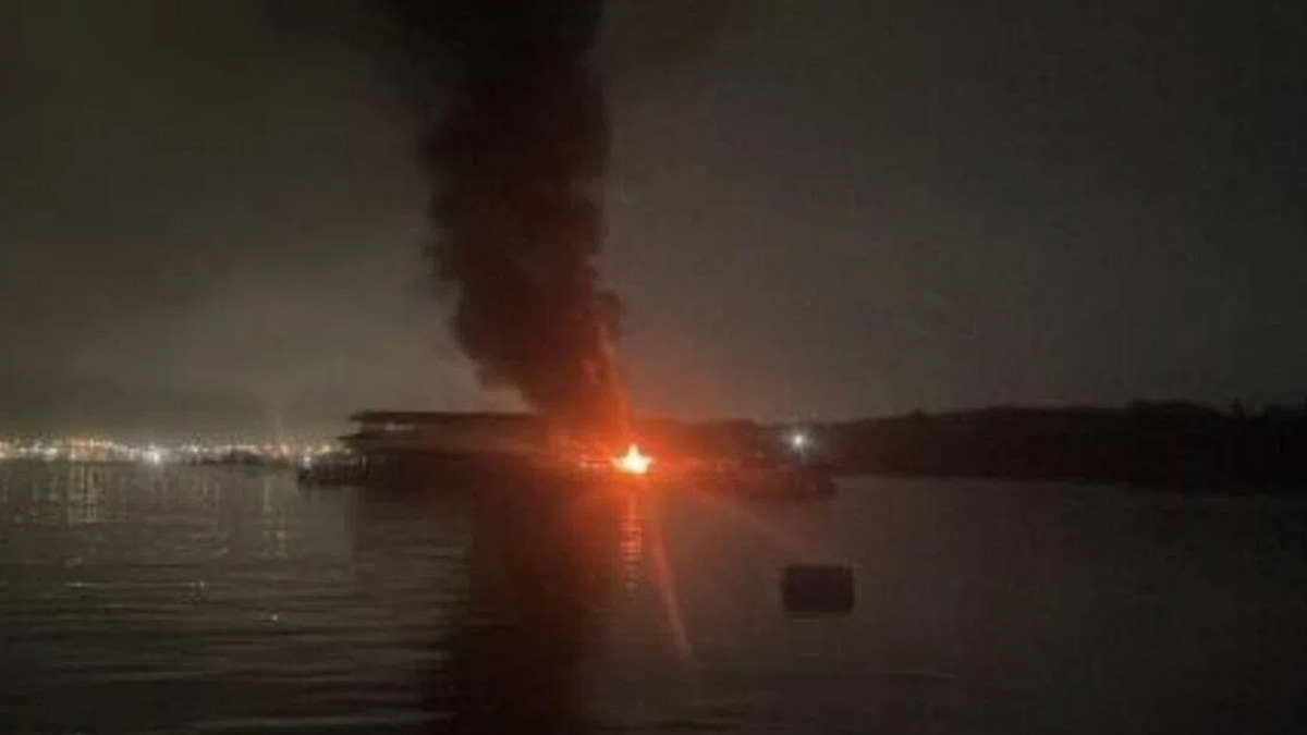 Lightning strike devastates floating fish farms near Singapore's Pulau Ubin