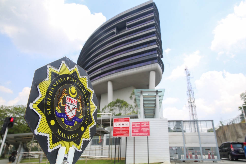MACC Detains Five Additional Immigration Officers in MyIMMs Data Breach Probe