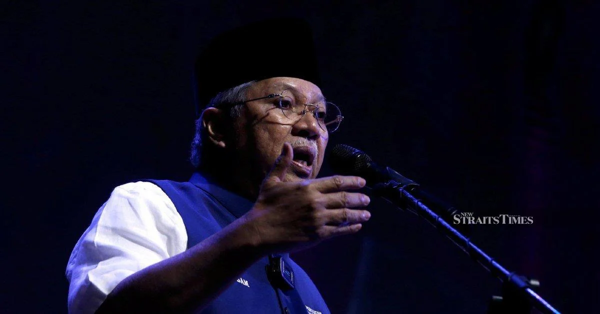 Annuar calls for restraint as Perikatan Nasional navigates internal coalition strains