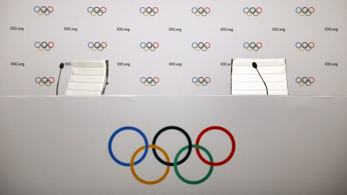 IOC Weighs Olympic Charter Changes as Russia's Return to International Sport Looms