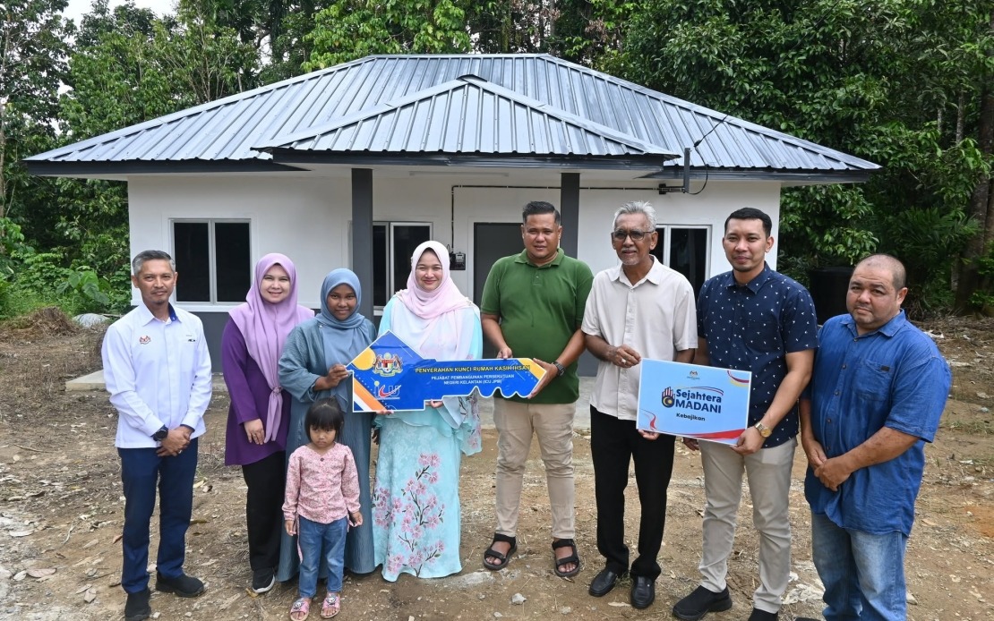 Government Delivers Safe Housing to Jeli Families Under Rumah Kasih Ihsan Programme