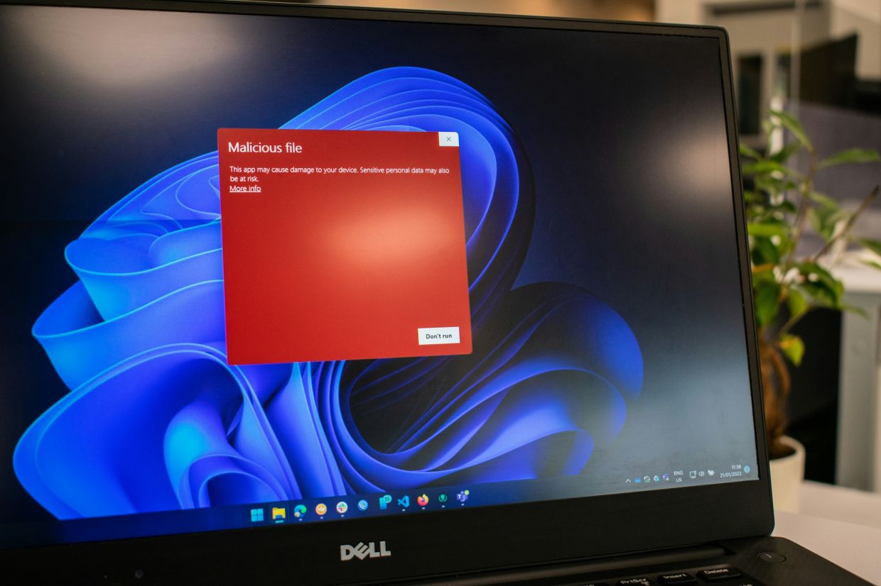 MyCert Warns of Dangerous WhatsApp Malware Campaign Targeting Malaysian Windows Users