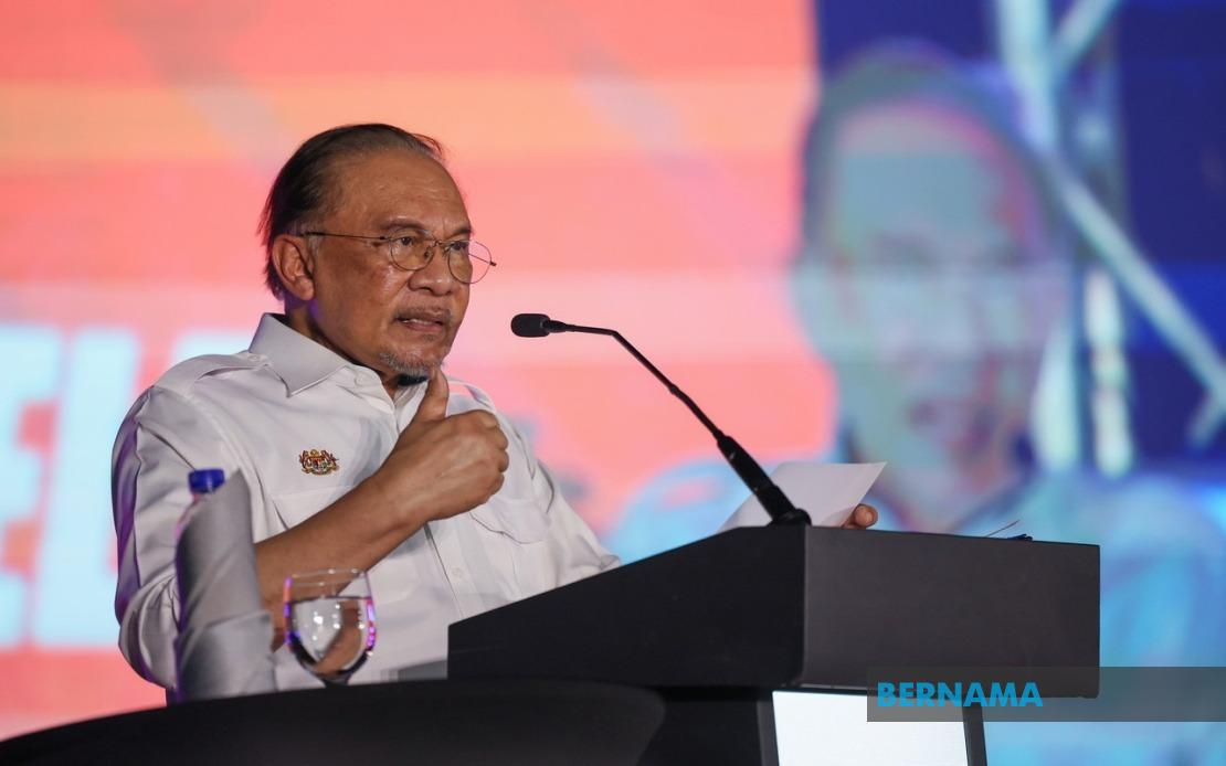 Anwar Calls on FELDA to Strengthen Governance Standards and Break Cycle of Mismanagement