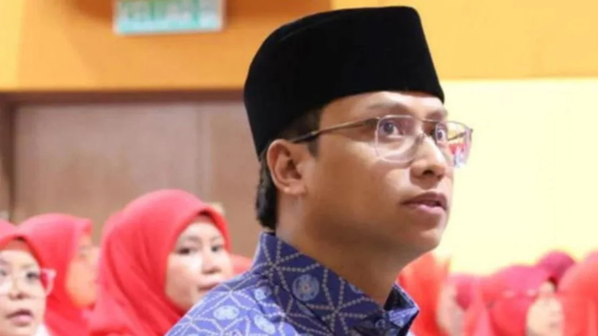 Puad's Son Defends Father's Criticism of Umno Direction, Says Legacy Will Vindicate Party Stand
