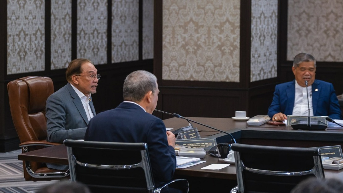 Malaysia Pursues Resolution on Thai Shrimp Restrictions and Livestock Market Access