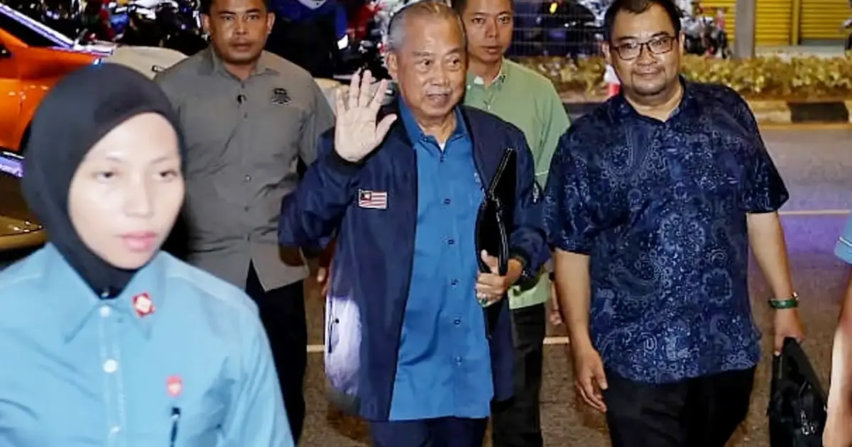 Muhyiddin convenes urgent Perikatan Nasional summit as Bersatu reels from PAS rupture