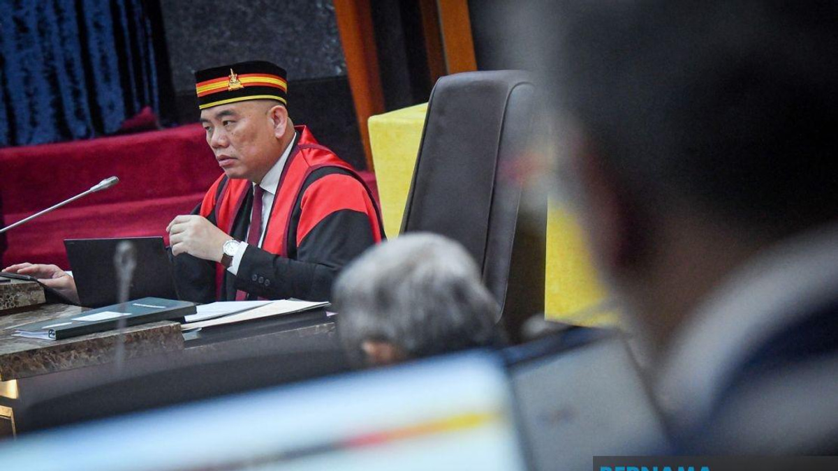 Selangor Speaker Still Reviewing Assemblymen Status, No Timeline Yet
