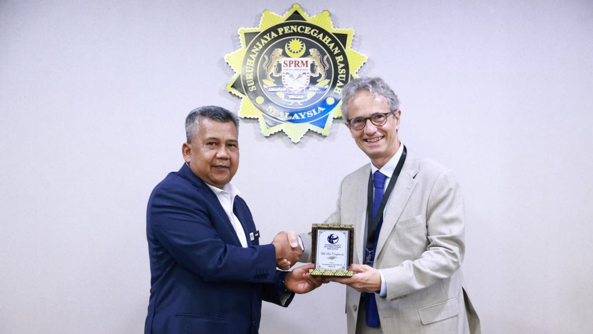MACC and Transparency International Deepen Anti-Corruption Partnership