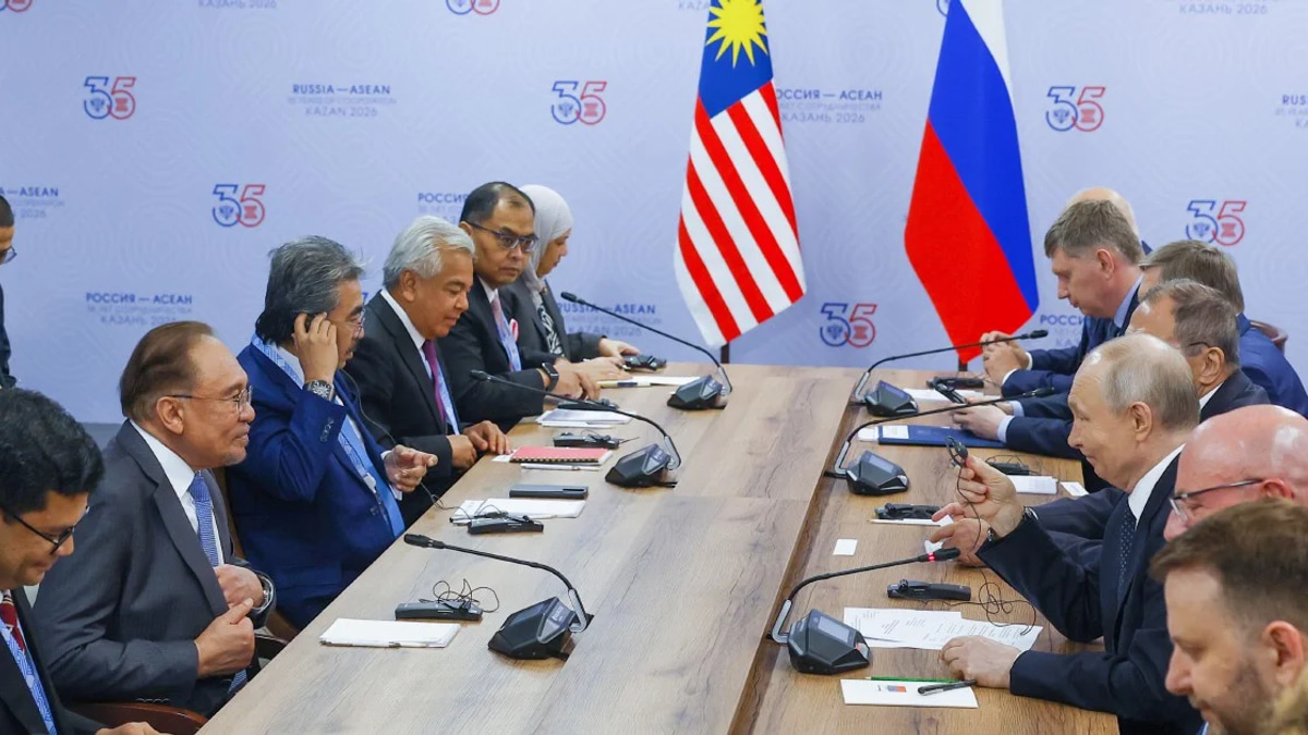 Anwar Acknowledges Putin's Support for Malaysia-Russia Energy Ties Through Petronas