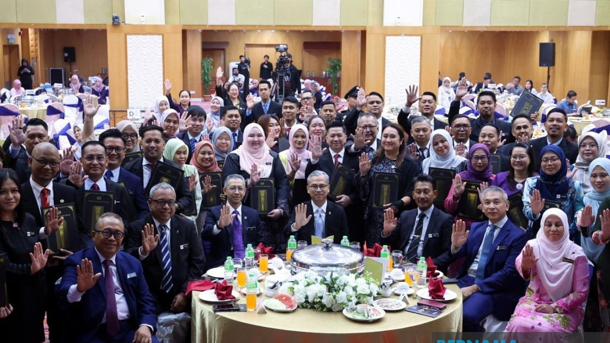 People's Economy Must Translate Into Tangible Benefits, Says Fahmi