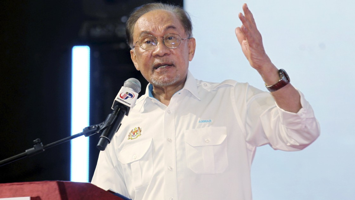 MACC should probe eFishery investment despite clean preliminary findings, says Anwar