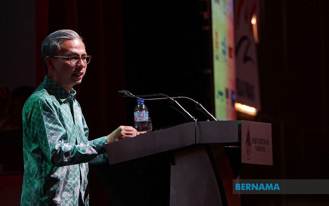 Telekom Malaysia Pledges RM500,000 to Support Malaysian Media Practitioners