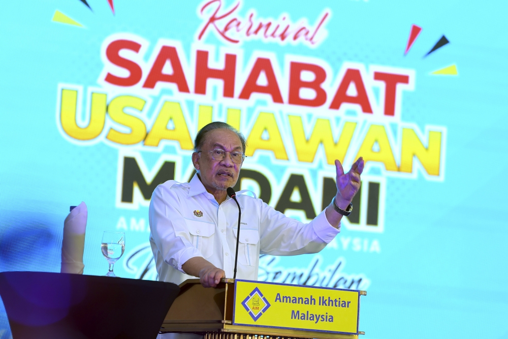Anwar Dismisses Cabinet Resistance to Malay-Muslim Programmes