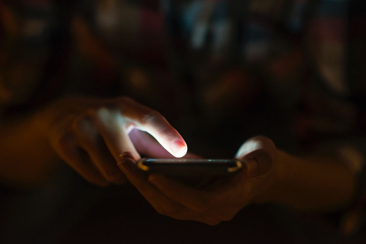 Malaysia's Social Media Age Restriction: Expert Debate on Teen Mental Health Protection vs Unintended Harms