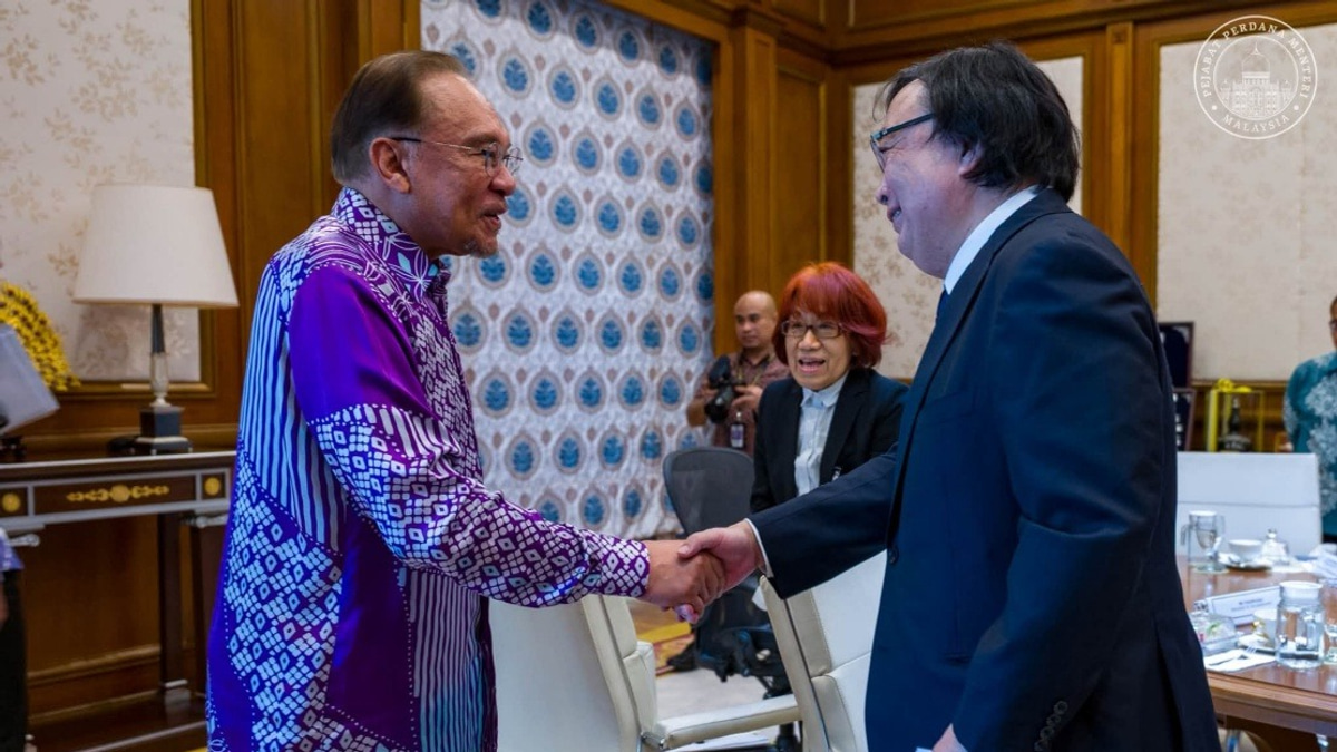 PM Anwar Ibrahim Meets Genron NPO President to Advance Asia-Pacific Dialogue Platform