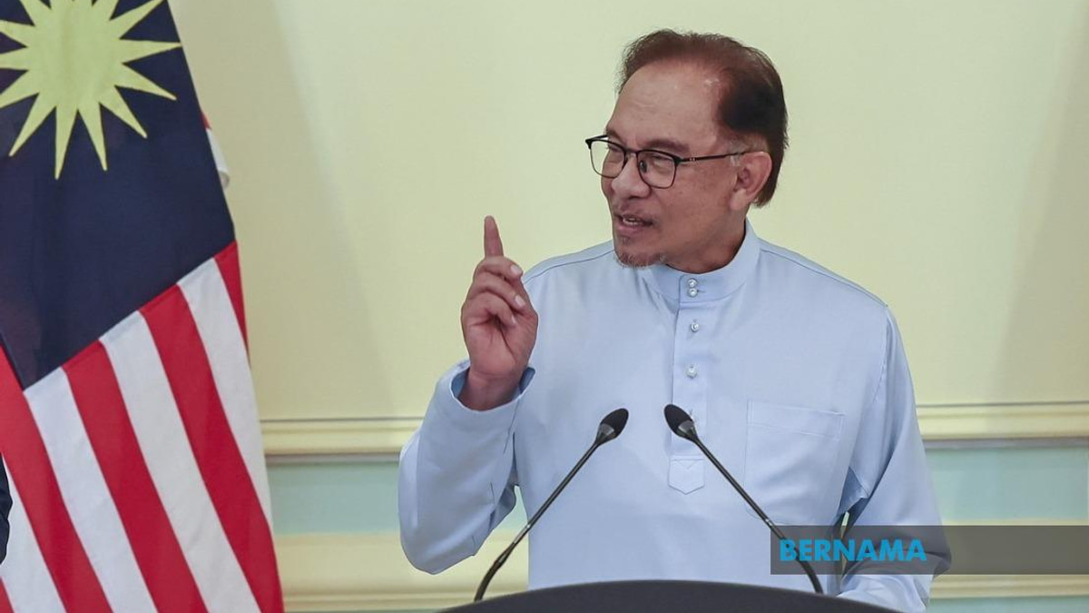 Anwar's Gaza Strategy Combines Legalism, Pressure and Principle, Says Defence Analyst