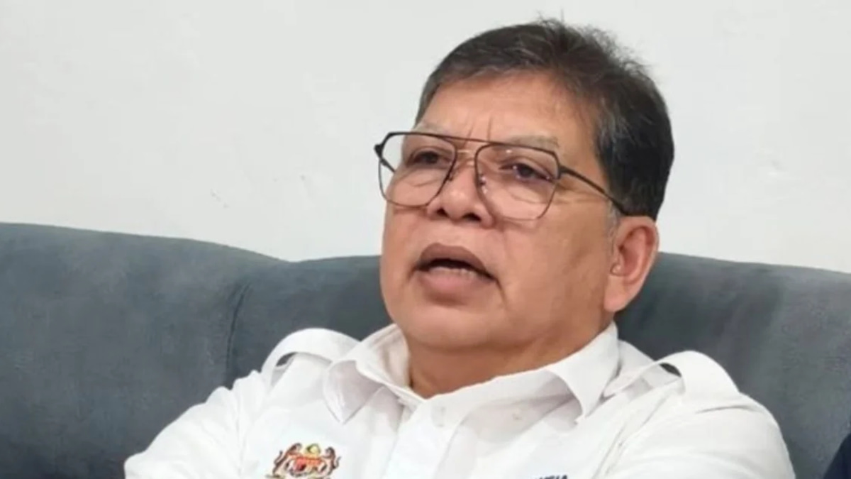 Hamzah Zainudin Reconfirmed as Opposition Leader Following Perikatan Nasional's Formal Notice